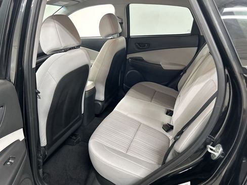 Used 2022 Hyundai Kona SEL AWD/4WD image 19