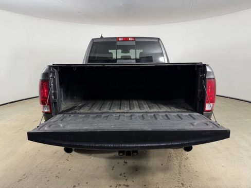 Used 2019 RAM 1500 Big Horn AWD/4WD image 9