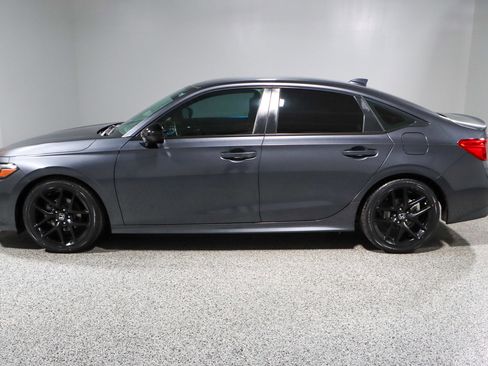 Used 2022 Honda Civic Sport image 10