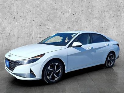 Used 2021 Hyundai Elantra SEL w/ Convenience + Premium Package