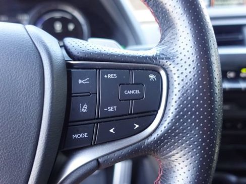 Used 2019 Lexus UX 250h F Sport w/ F Sport Premium Package AWD/4WD image 16