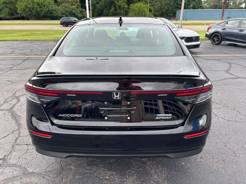Used 2023 Honda Accord Sport image 7