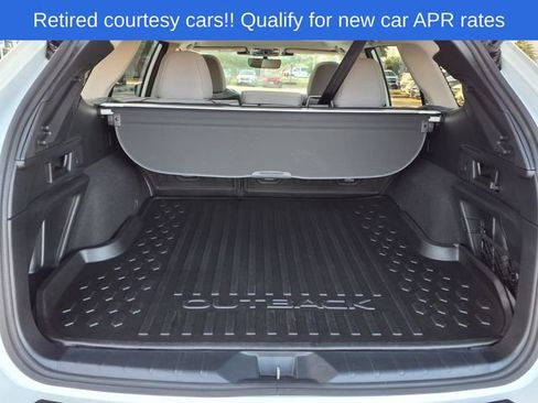 Certified 2025 Subaru Outback Premium AWD/4WD image 9