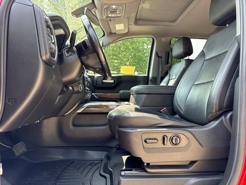 Used 2019 Chevrolet Silverado 1500 LT Trail Boss AWD/4WD image 35