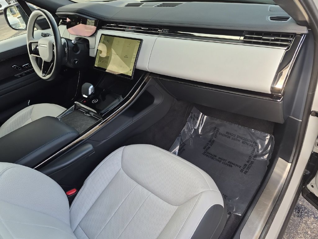 Used 2024 Land Rover Range Rover Sport Dynamic SE AWD/4WD image 34