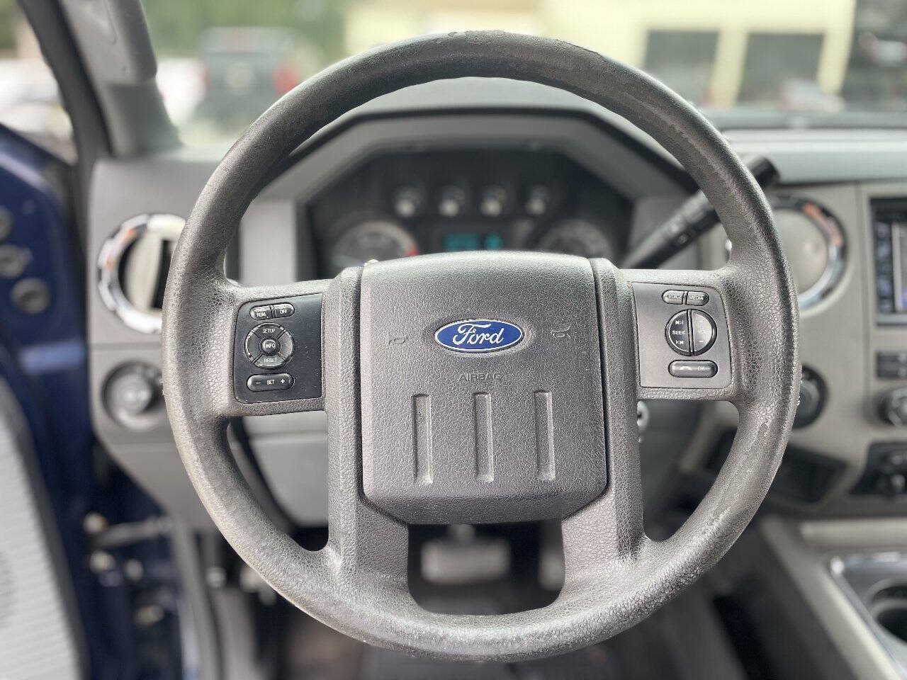 Used 2011 Ford F350 XLT w/ XLT Appearance Pkg AWD/4WD image 11