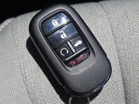 Certified 2025 Honda Accord SE image 34