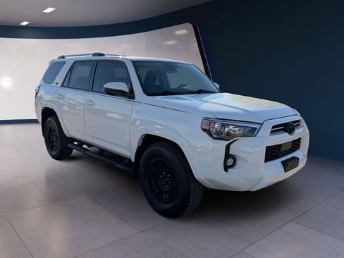 Used 2022 Toyota 4Runner SR5 image 7