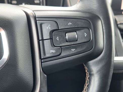 Used 2021 GMC Yukon AT4 w/ AT4 Premium Package image 30