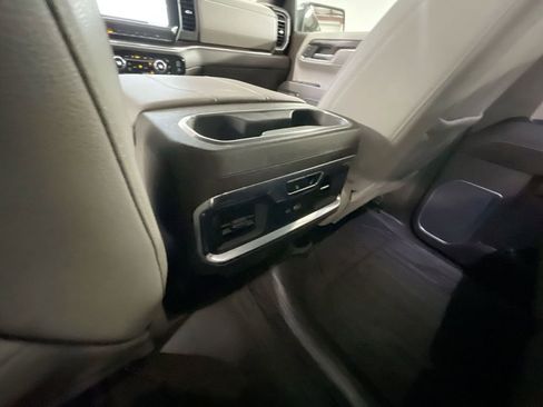 Used 2024 GMC Sierra 1500 SLT w/ SLT Premium Plus Package image 21