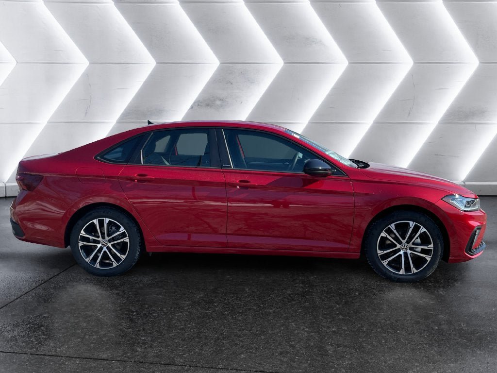 Used 2026 Volkswagen Jetta Sport FWD image 7