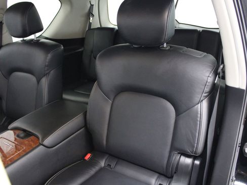 Used 2019 INFINITI QX80 Luxe image 23