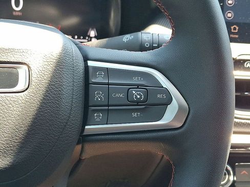 Used 2024 Jeep Compass Trailhawk w/ Trailhawk Elite Group AWD/4WD image 18