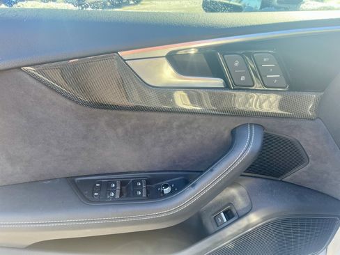 Used 2024 Audi S5 Premium Plus image 11