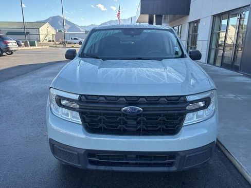 Used 2022 Ford Maverick XL image 2