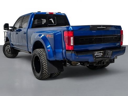 Used 2022 Ford F350 Platinum w/ FX4 Off-Road Package AWD/4WD image 9