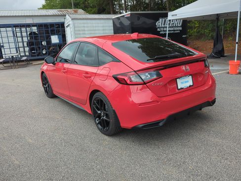 Used 2025 Honda Civic Sport image 7