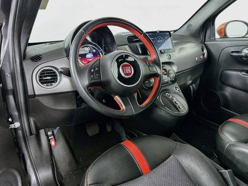 Used 2014 FIAT 500 e w/ Esport Package FWD image 10