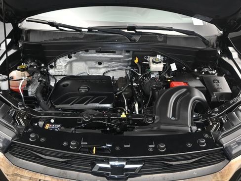 Used 2023 Chevrolet TrailBlazer RS FWD image 15
