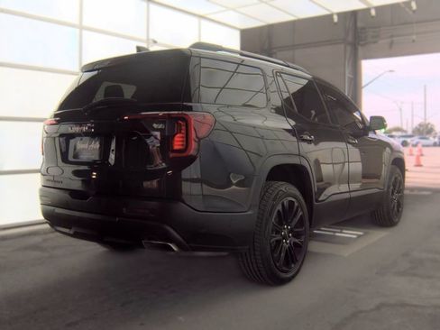 Used 2023 GMC Acadia SLE w/ Elevation Edition FWD image 3