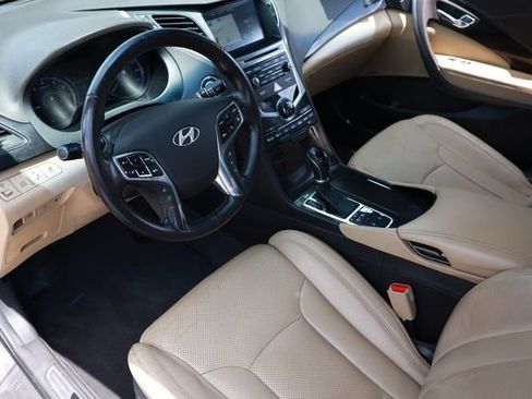 Used 2016 Hyundai Azera Limited FWD image 6