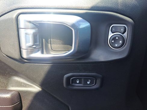 Used 2022 Jeep Wrangler Unlimited Sport AWD/4WD image 20