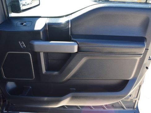 Used 2018 Ford F150 Raptor w/ Equipment Group 802A Luxury image 17