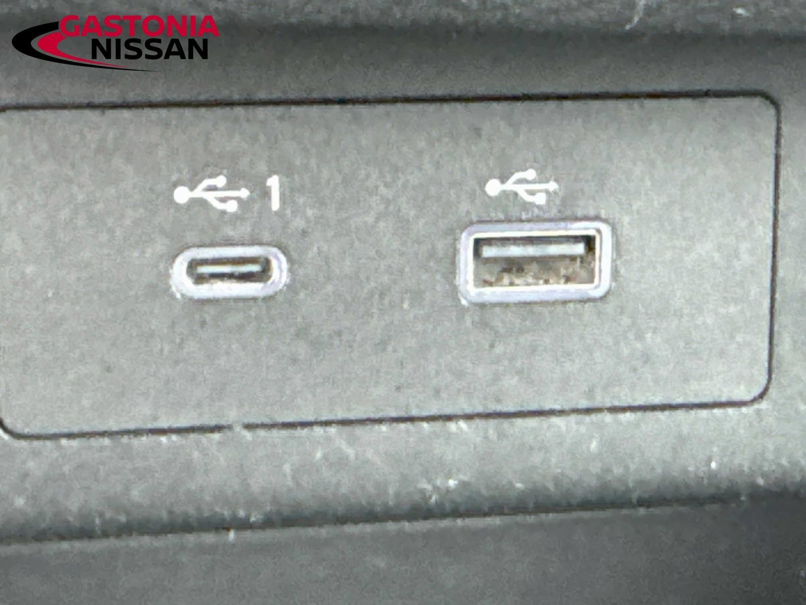 Used 2021 Nissan Rogue SV AWD/4WD image 26