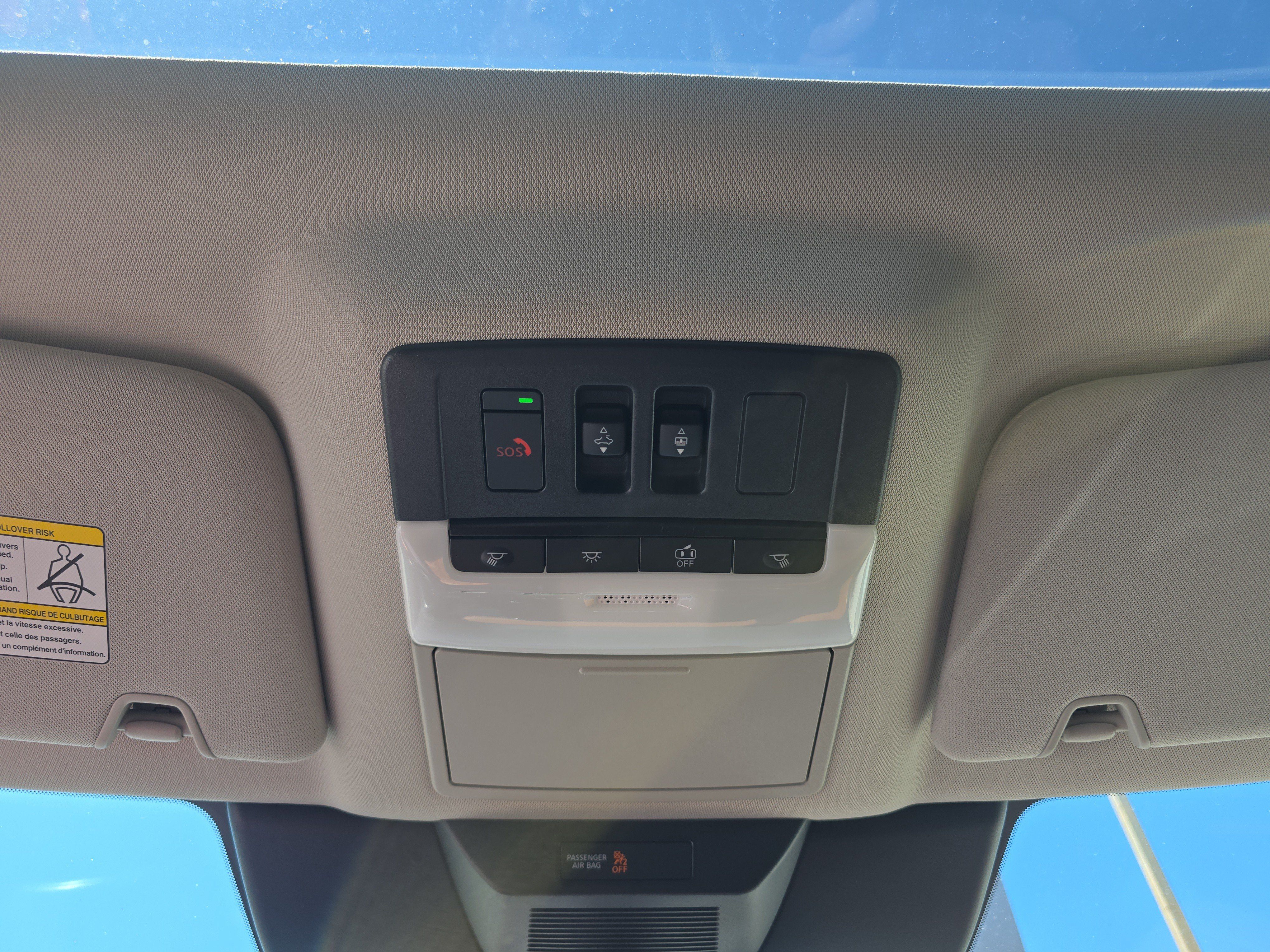 Used 2024 Nissan Pathfinder Platinum w/ Cargo Package AWD/4WD image 25