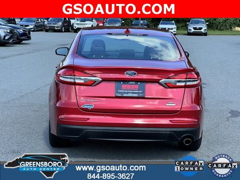 Used 2020 Ford Fusion SE image 10