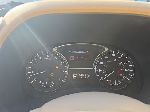 Used 2013 Nissan Pathfinder SL image 11