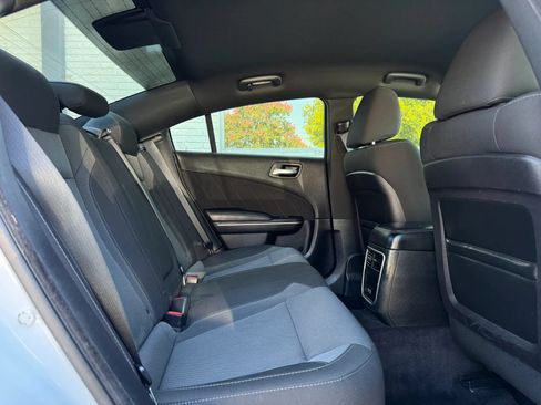 Used 2016 Dodge Charger SXT w/ Navigation & Travel Group RWD image 27