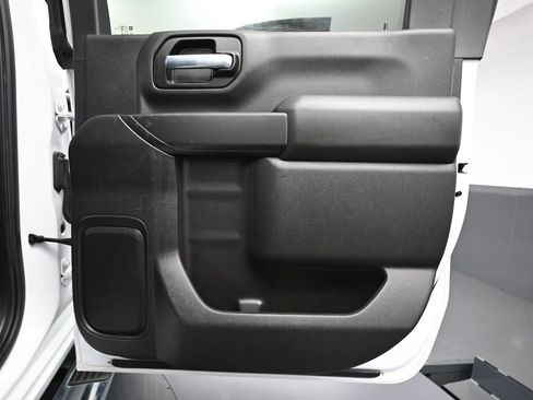 Used 2022 Chevrolet Silverado 2500 LT AWD/4WD image 43