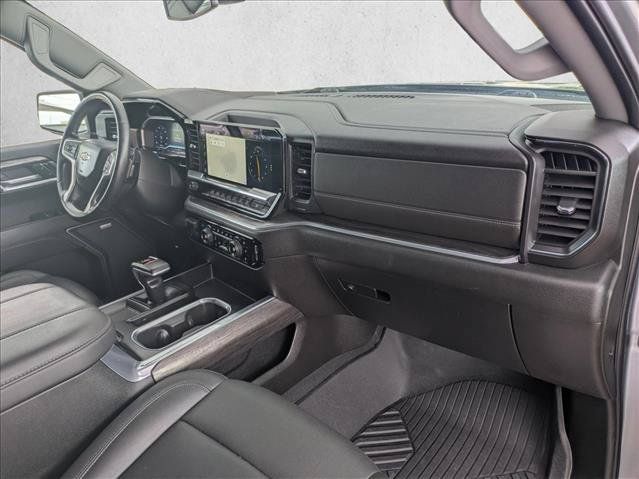 Used 2024 Chevrolet Silverado 1500 LTZ AWD/4WD image 21