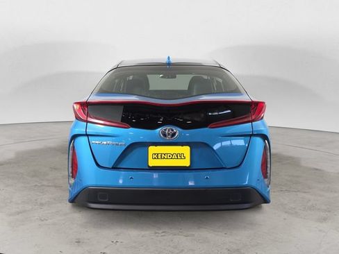 Used 2017 Toyota Prius Prime Advanced FWD image 6