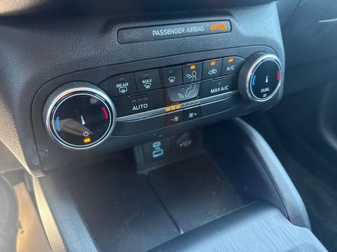 Used 2023 Ford Escape Active FWD image 30