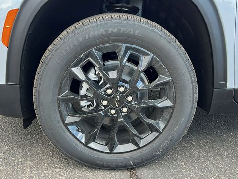 New 2026 Chevrolet Traverse LT w/ Midnight/Sport Edition image 10