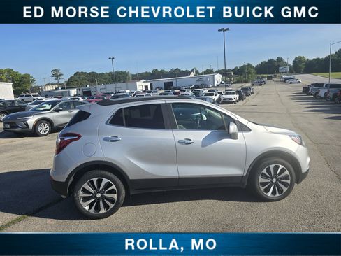 Certified 2021 Buick Encore Preferred w/ Safety Package II AWD/4WD image 2