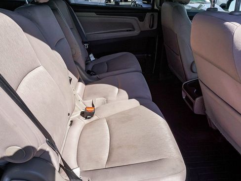 Used 2019 Honda Odyssey EX image 13