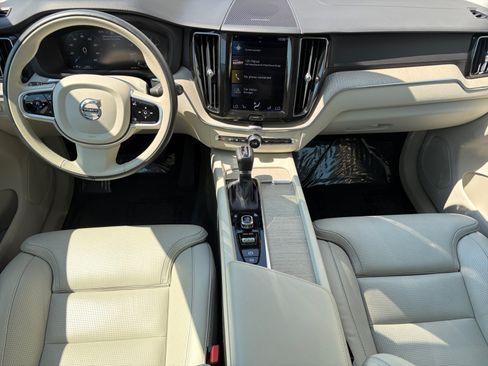 Used 2021 Volvo XC60 T5 Inscription w/ Advanced Package AWD/4WD image 17