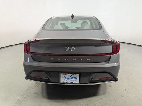 Used 2023 Hyundai Sonata SE FWD image 7