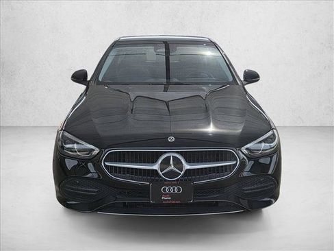 Used 2025 Mercedes-Benz C 300 4MATIC Sedan image 2