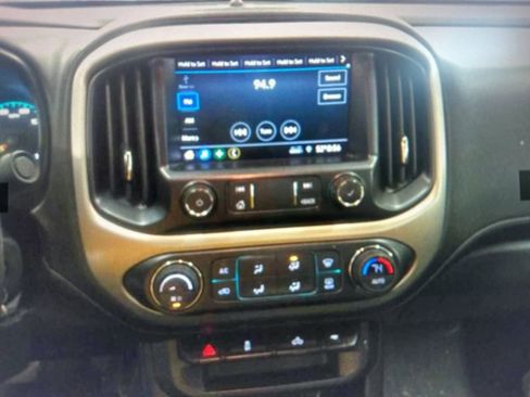 Used 2022 GMC Canyon Elevation image 6