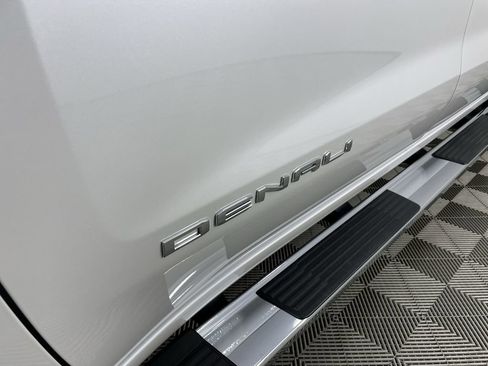 Used 2025 GMC Sierra 1500 Denali w/ Technology Package image 31