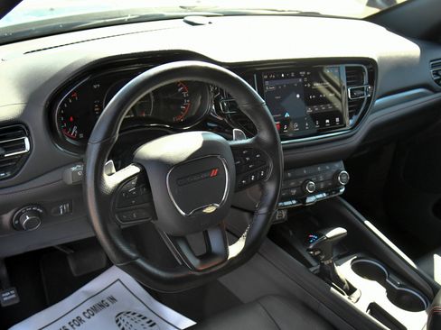 Used 2025 Dodge Durango GT AWD/4WD image 16