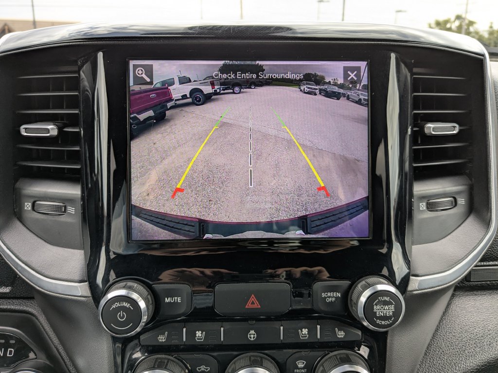 Used 2020 RAM 1500 Laramie w/ Sport Appearance Package AWD/4WD image 36