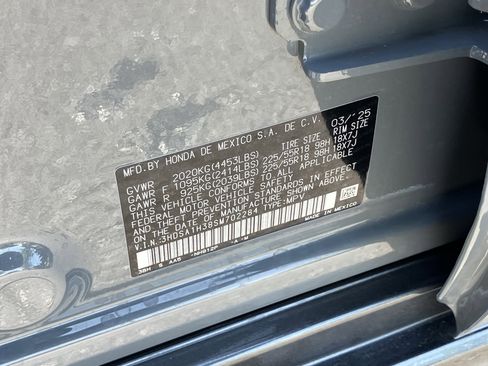 Used 2025 Acura ADX FWD image 30