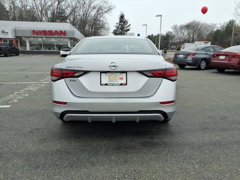 Certified 2020 Nissan Sentra S image 6