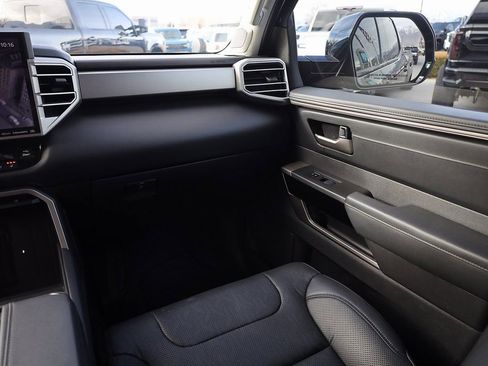 Used 2024 Toyota Tundra Limited AWD/4WD image 20