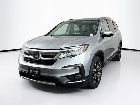 Used 2021 Honda Pilot Touring image 3
